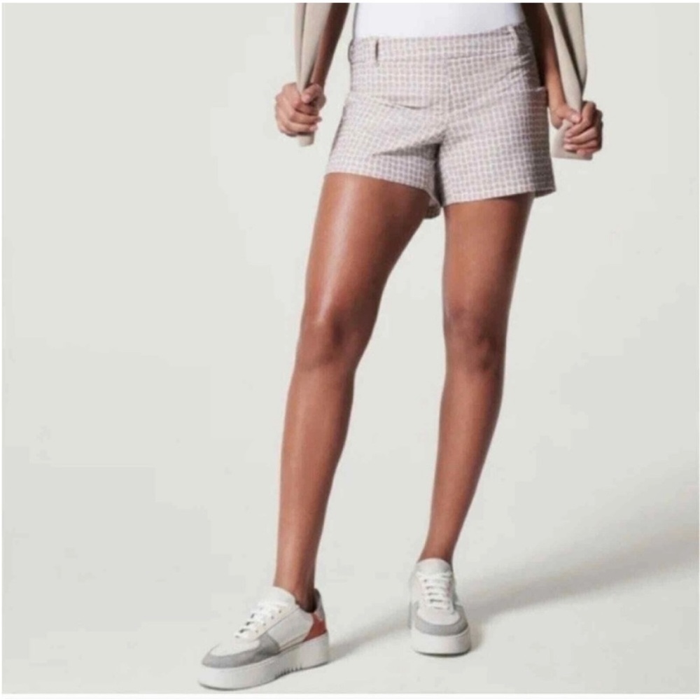 Spanx NWT Sunshine 6" Shorts Bespoke Check Fawn Tan